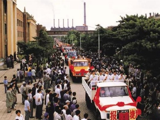 元览科普：解放卡车的峥嵘岁月成长篇