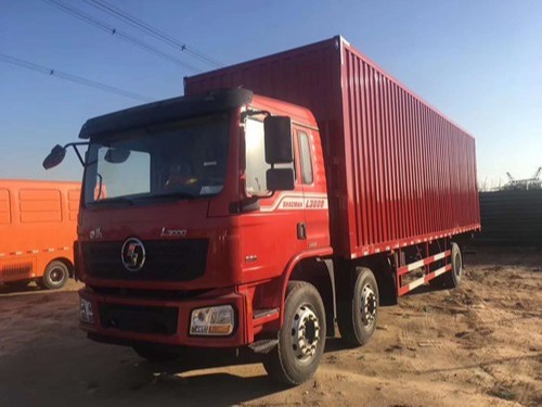 元览解说：陕汽德龙L3000高顶载货车，效率与舒适的结合！