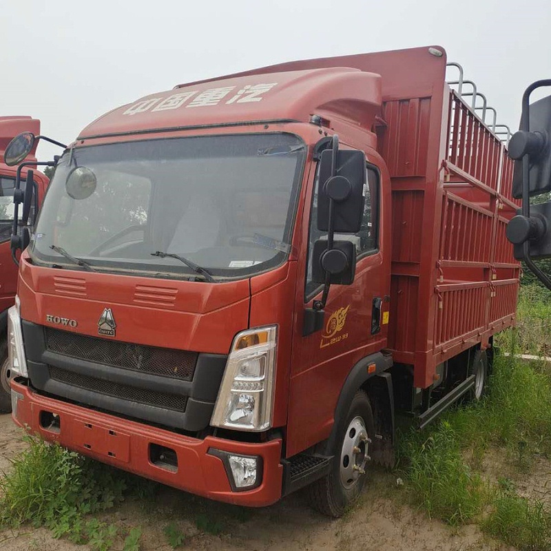 元览卡车销售重汽豪沃4.2米高栏车