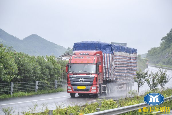 元览科普：杜绝货车变祸车 从改变驾驶习惯开始