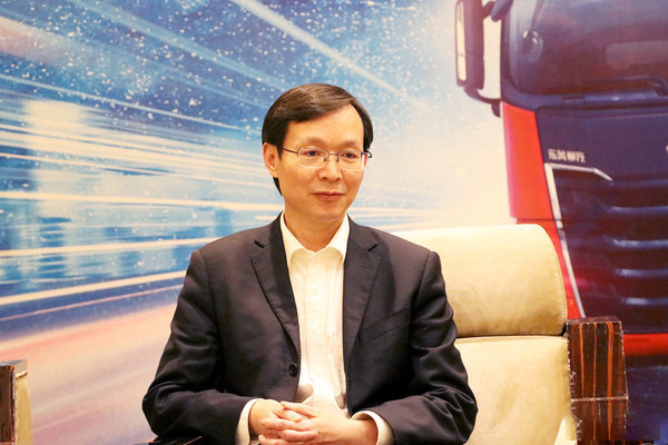 元览科普：乘龙首推省油承诺 搞噱头还是信心十足?